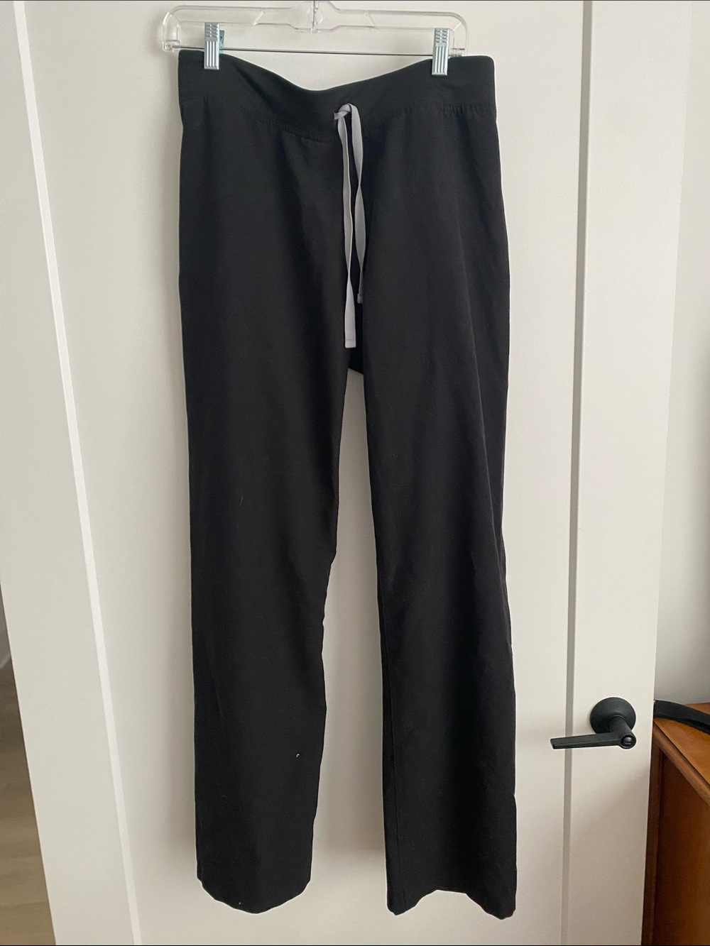 Figs Black Women’s Drawstring Pants with Gray Tie Medium Tall
